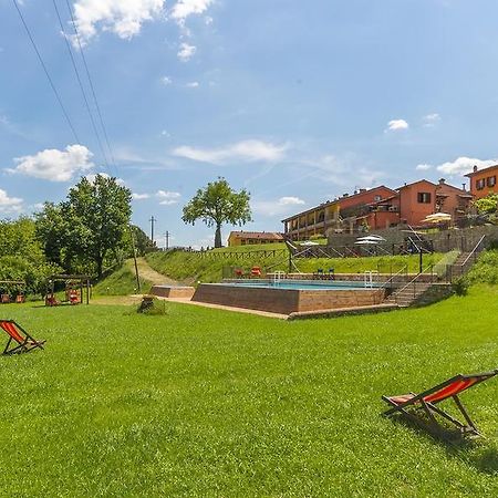 Casa Vacanze Le Fornaci Латерина Экстерьер фото
