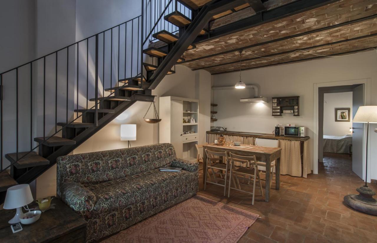 Casa Vacanze Le Fornaci Латерина Экстерьер фото