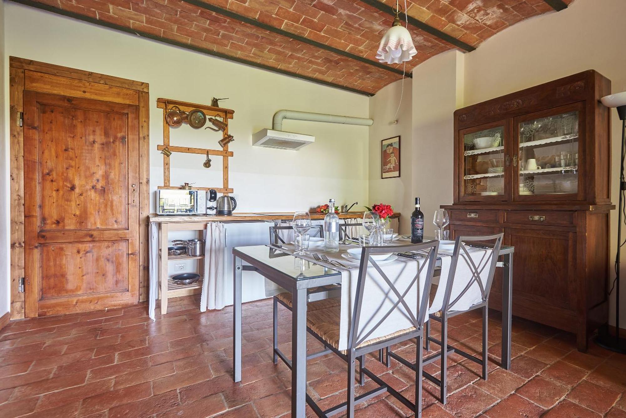 Casa Vacanze Le Fornaci Латерина Экстерьер фото