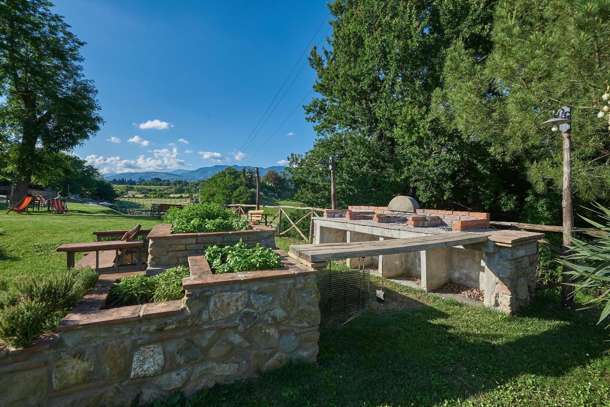 Casa Vacanze Le Fornaci Латерина Экстерьер фото