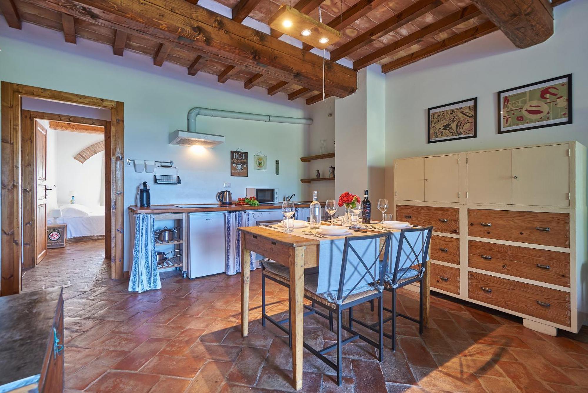 Casa Vacanze Le Fornaci Латерина Экстерьер фото